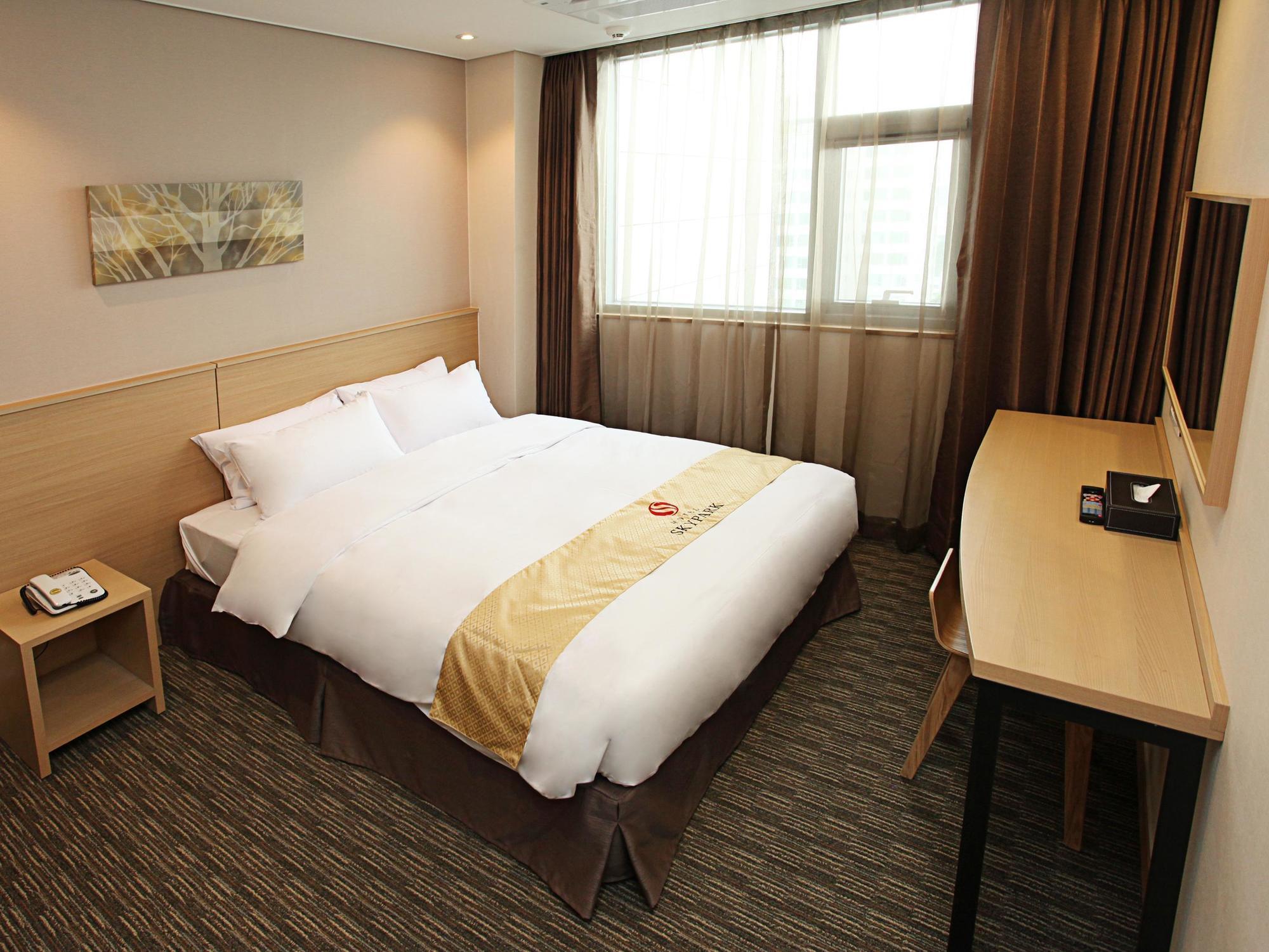 Skypark Dongdaemun I 4*